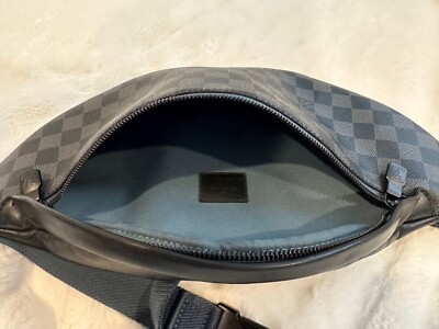 バッグ Damier Design Belt Horizontal Body Bag Louis Vuitton Discovery Damier Graphite Belt Bag Black Canvas for