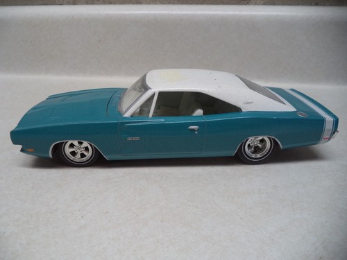 Racing Champions 1969 Dodge Charger R/T 1/24 Parts or Repair - Picture 3 of 10