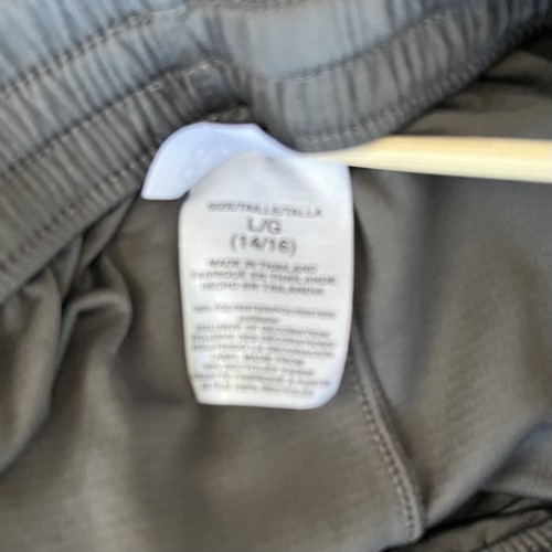 Adidas Shorts Youth Large 14/16 Gray Black Stripes Active Lightweight Workout - Picture 17 of 17