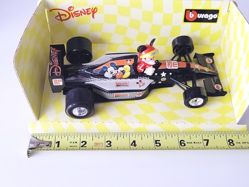 Bburago - Disney Formula - Mickey Mouse - 1:24 Diecast - Picture 2 of 12