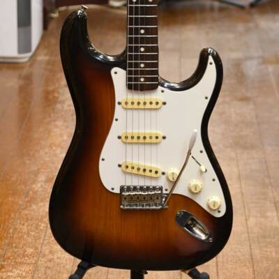 Electric Guitar USED Fender Japan ST62-50 Stratocaster type Electric Guitar USED Fender Japan ST62-50 Stratocaster type