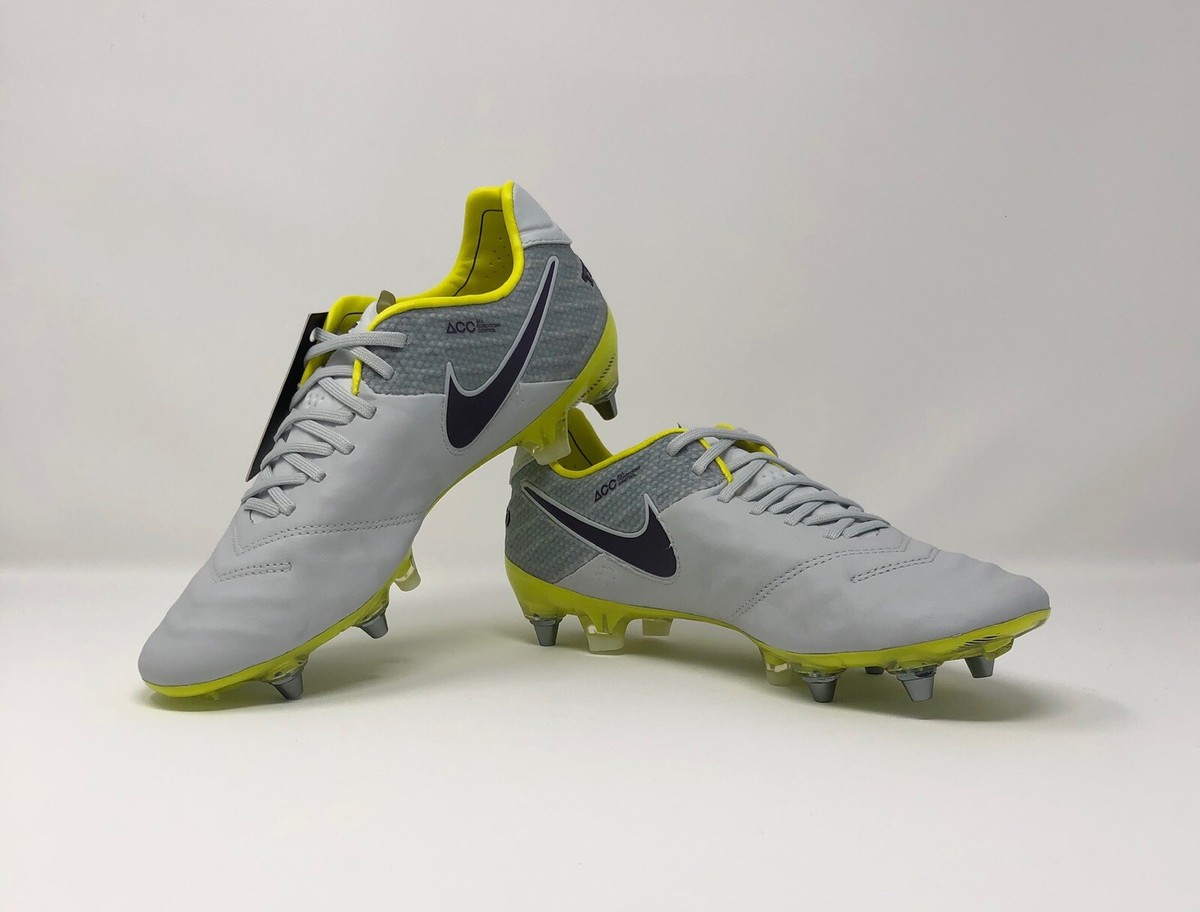 Women's Nike Tiempo Legend 6 VI SG-PRO ACC Women's 8.5 Women's Nike Tiempo Legend 6 VI SG-PRO ACC Women's 8.5