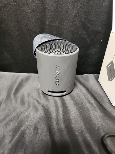 Sony XB100 Black Waterproof Bluetooth Speaker Hands Free Mic & Carry Strap - Picture 6 of 12