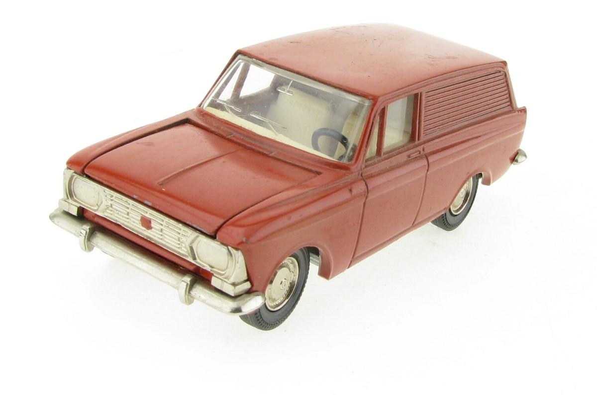 NOVOEXPORT - A6 - Moskvitch 434 - Bleu pale - En boite 1989