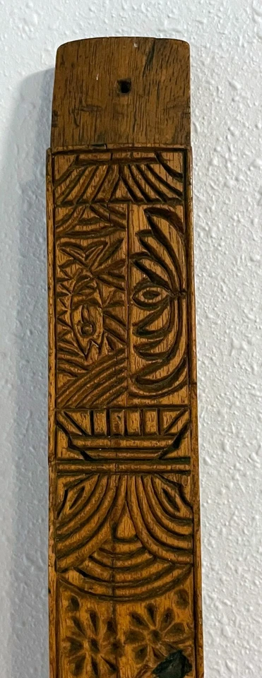 Antiguo molde para pastel de arroz Ddeoksal coreano siglo XIX tallado a mano firmado 1873 Foto 2 de 4