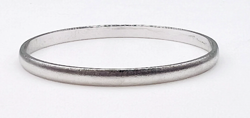 Vintage Signed Monet Brushed Silver Tone Slim Bangle Bracelet Large - Picture 2 of 7