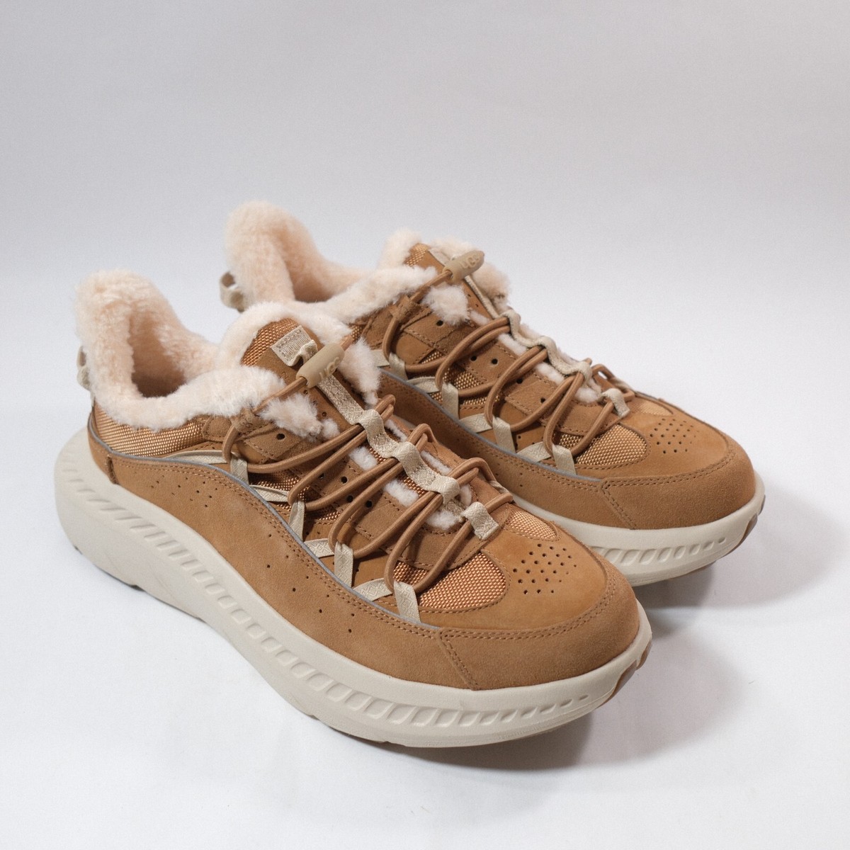 UGG CA805 V2 Remix Heritage 