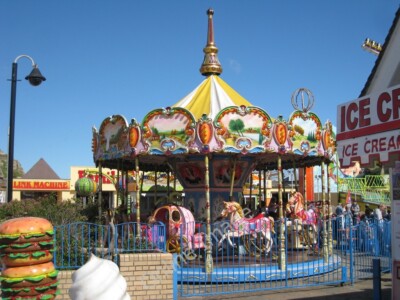 Foto 6x4 Karussell im Stade Family Fun Park Hastings\/TQ8110 c2010