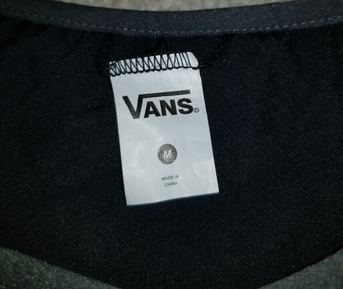 NWT $109 Mens Jacket-VANS-gray/blk 100% nylon quilted "Mission Reversible" ls-M - Picture 9 of 9