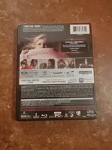 Poltergeist - 4K UHD + Blu-ray + Digital OOP Limited Edition Best Buy Steelbook - Picture 2 of 8