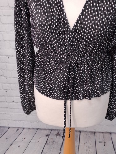 Womens Blouse Black Polka-dot Plunge Neck Crinkle Size Large Stradivarius (V3) - Picture 4 of 14