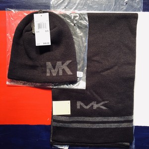 michael kors skull cap