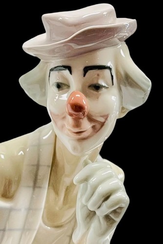 Figurina porcellana pagliaccio Lladro vintage 1977 con palla #4618 finitura lucida ritirata - Foto 16 di 22