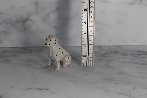 Vintage Porcelain Dalmation Sitting Dog Figurine - Picture 4 of 4