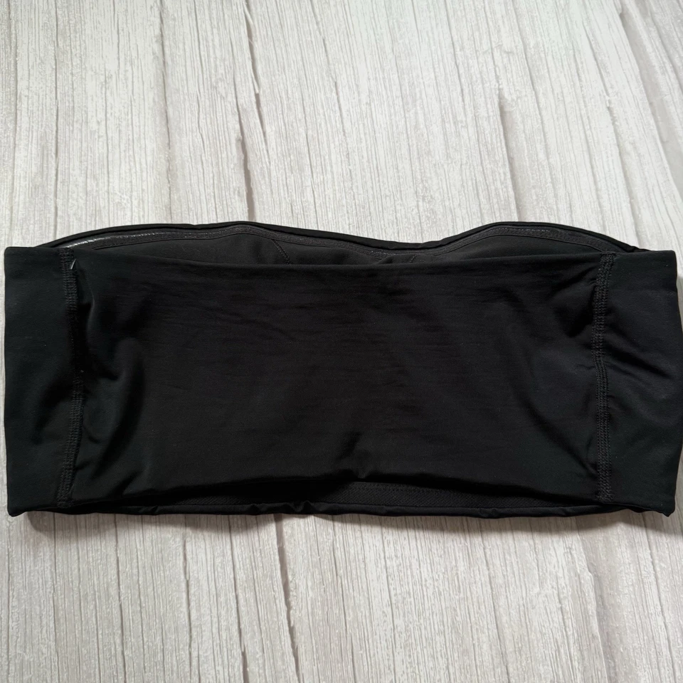 Sujetador bandeau acolchado suavizante XL para mujer SPANX 30112R negro Foto 2 de 3