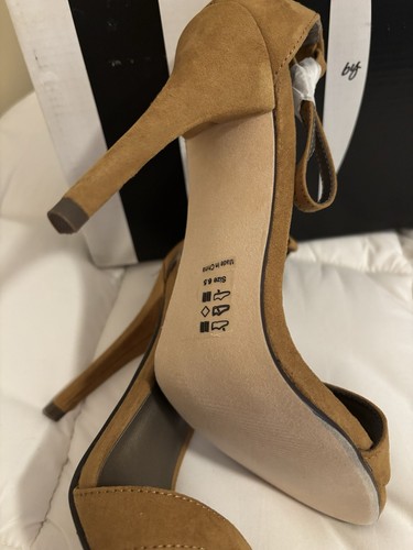 Michael Antonio Suede Heels, Size 6.5 M - Picture 8 of 9