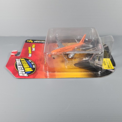 Boeing 787-8 FastJet Airliner Maisto Tailwinds Diecast Replica ~ Package Wear - Picture 6 of 11