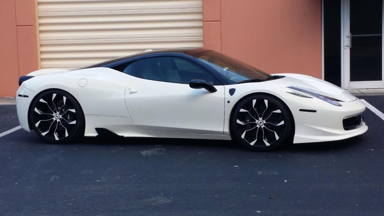 2010-15 Ferrari 458 Italia Speciale Side Skirts Set with Fins Made in USA
