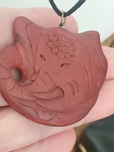Chinese Export 2" Elephant Red Cinnabar Pendant W/ Black 20" Necklace A6 - Picture 7 of 7