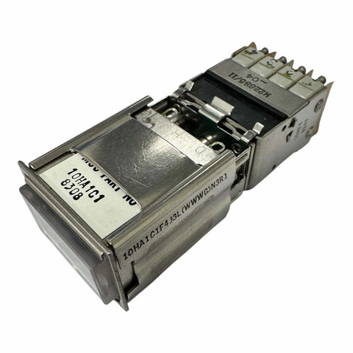 10HA1C1F4J3L(WWWG)N3R1 Eaton Indicator PushButton Switch - Picture 1 of 3