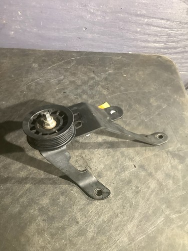 Mercury-Mercruiser Dayco 00076 Serpentine Idler Pulley + Bracket P/N: 861045 - Picture 3 of 10