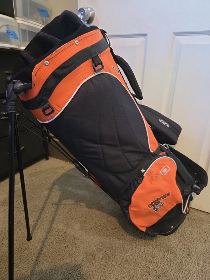 Bolsa de golf Hooters OGIO octano rara con correa y soporte - usada buena ver notas Foto 2 de 4