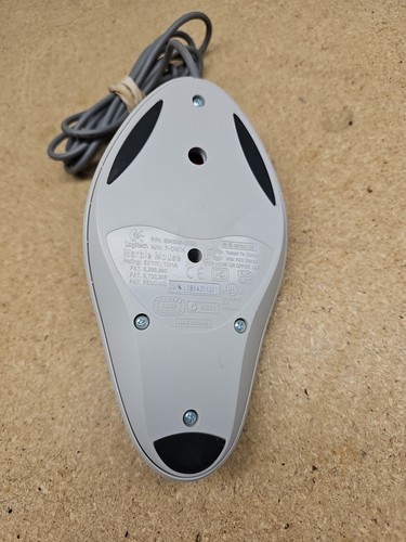 Logitech 804292-0000 T-CM14 Marble Mouse Wired PS/2 - Tested (R3) - Picture 5 of 6