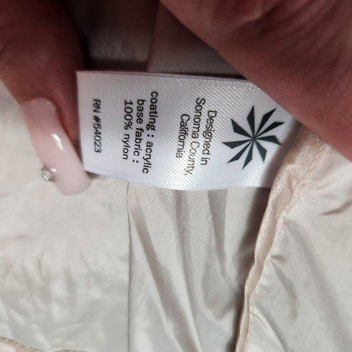 Athleta Laufweste mit Kapuze Damen XS Rosa Schimmer Inspire Leicht Neu ohne Etikett - Bild 13 von 16