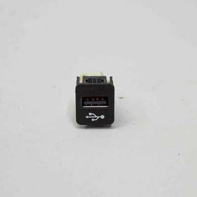 BMW 3 F30, F80 USB 9229294 3.0 Benzin 240kw 2012 21532808