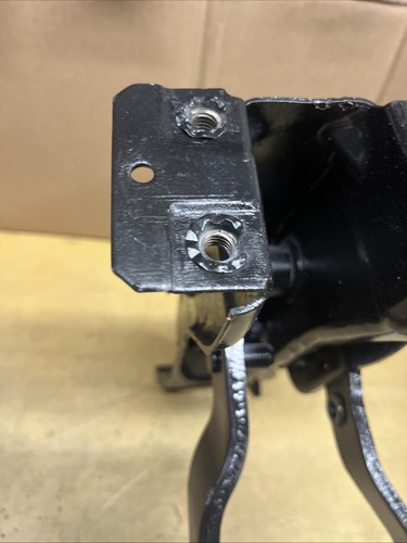1965 1966 FORD MUSTANG CLUTCH PEDAL AND BRAKE PEDAL ASSEMBLY - Picture 21 of 22
