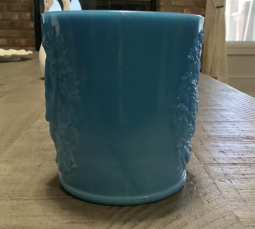 Taza de vidrio de leche azul con mango de cisne con criatura mitológica con cuernos en el lado - Imagen 3 de 8