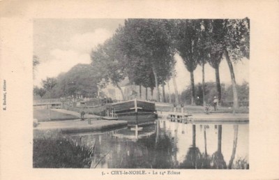 Ciry-Le-NOBLE - The 14th Lock