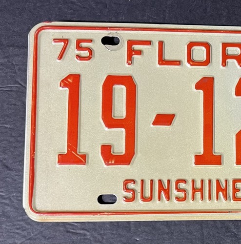 Florida 1975 Sunshine State License Plate (White Front Plate, Silver Back Plate) - Picture 3 of 20