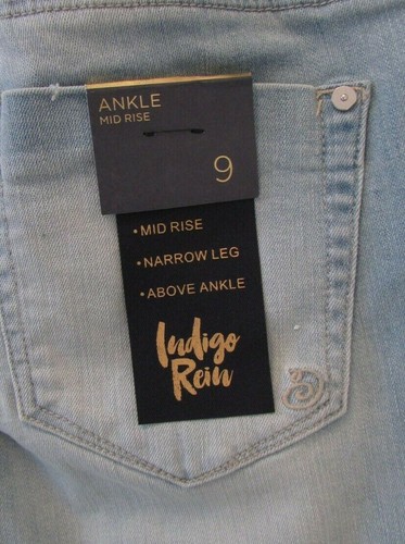 Ladies "Indigo Rein" Size 9, Lt Blue, Mid Rise Destructed Narrow Leg Ankle Jeans - Picture 8 of 9
