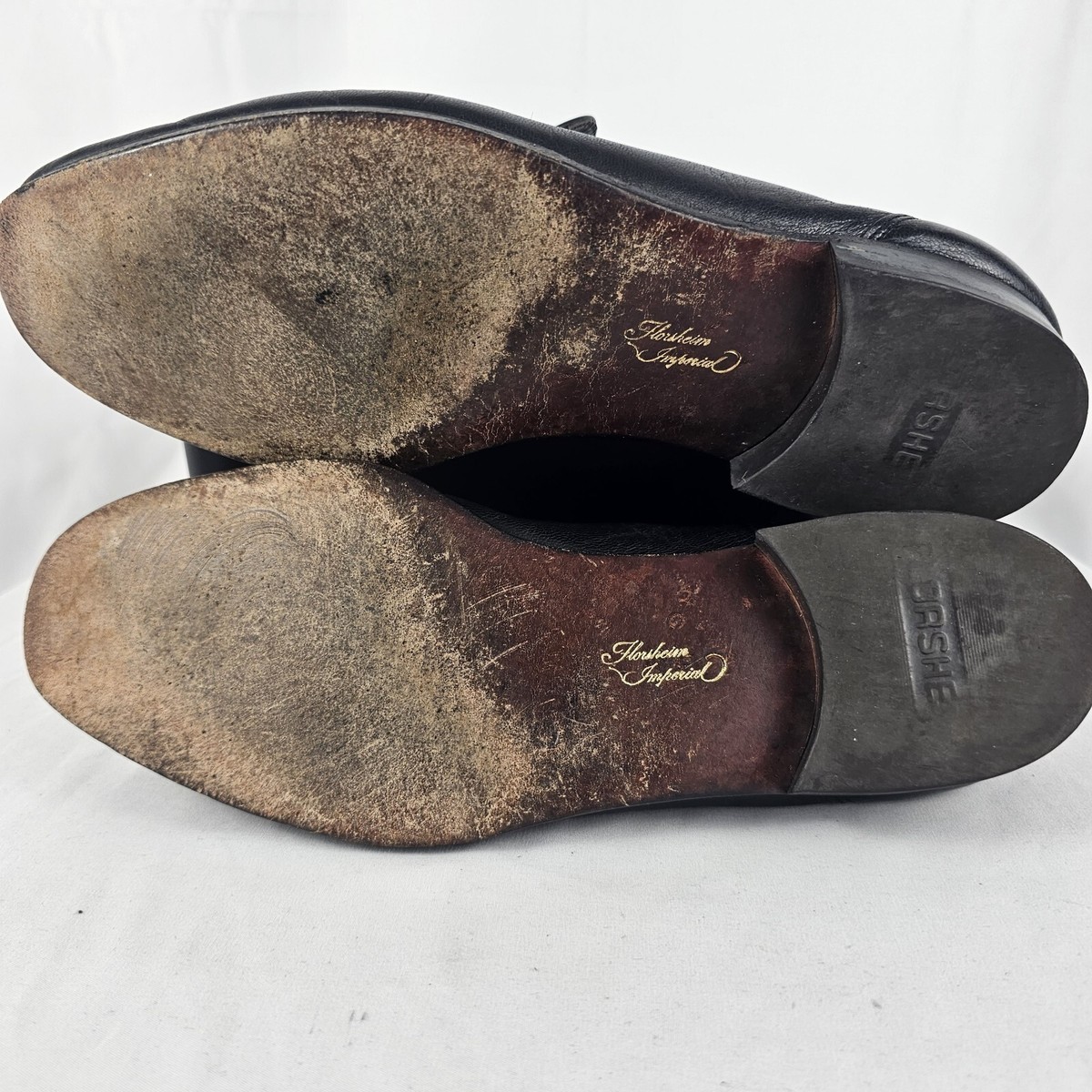Florsheim Imperial Mens Black Leather Slip-On Tassel Gold  display picture 2
