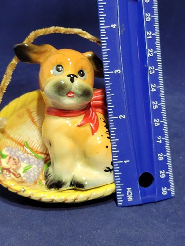 Porzellan Welpe Hund sitzt im Korb - Bild 6 von 7