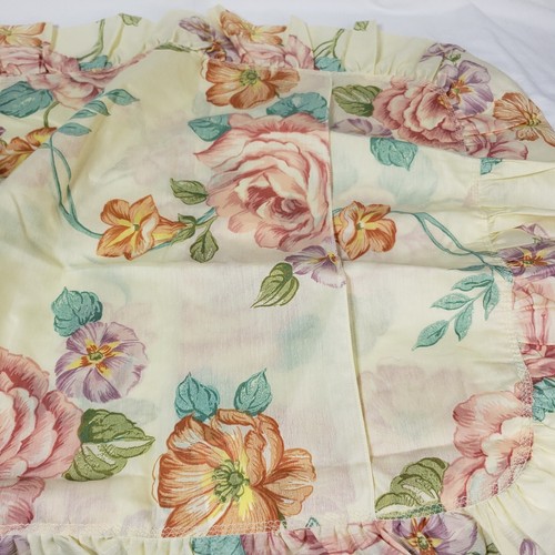 2 New Vintage Standard Pillow Sham Floral Cottage Yellow Pink Green Crisp NWOT - Picture 6 of 9