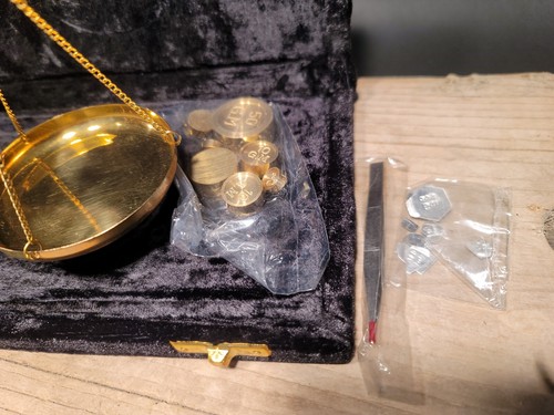 Antique Vintage Style Brass Balance Scales w Box  - Picture 3 of 12