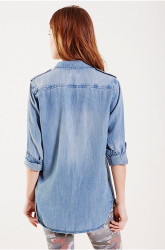True Religion Women's Long Sleeve Military Denim Button Down Shirt in Indigo - Bild 2 von 5