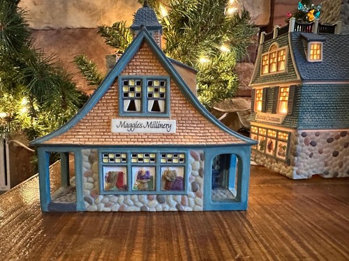 Department 56 Seasons Bay Street Shops #53301 Set of 2 Signed First Edition FLAW - Picture 7 of 9