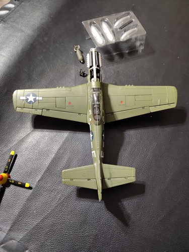 GMP P-51D "RARO CAMPIONE" Mustang scala 1:35 Tuskegee, Missouri Armada. - Foto 17 di 24