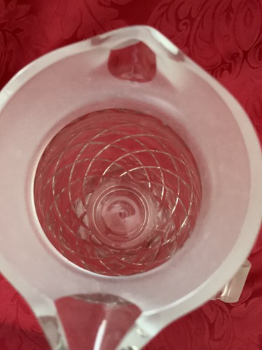 Near FLAWLESS Stunning ART GLASS Crystal MARTINI COCKTAIL SHAKER PITCHER POURER - Picture 11 of 12