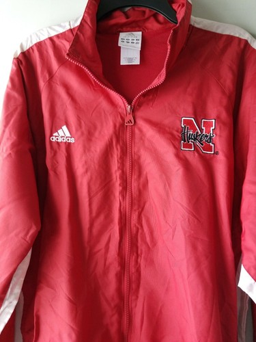 adidas rote Jacke NE Cornhusker MED weiß Ärmel 3-Streifen mit Logo - Bild 6 von 7