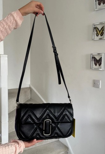 Marc Jacobs Logo Plaque Quilted Shoulder Bag Black - New with tags - Picture 2 of 16