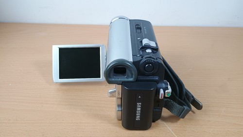 Samsung Mini DV Camcorder VP-D451 PAL - Picture 10 of 13