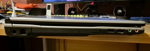 Fujitsu Siemens Amilo L1310G - Bild 6 von 8