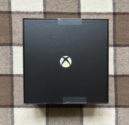 Xbox Elite Wireless Controller Series 2 DOOM: The Dark Ages Limited Edition New - Picture 4 of 17