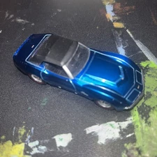 Jada Toys 1968 Corvette Roadster - 1/64