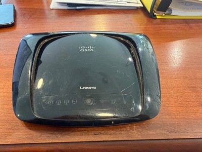 Linksys WRT610N 270 Mbps 4-Port Gigabit Wireless N Router
