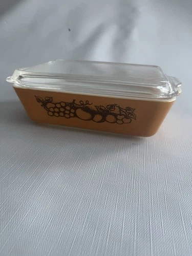 Pyrex Old Orchard 503 Refrigerator Dish with Clear Glass Lid Vintage Brown USA
